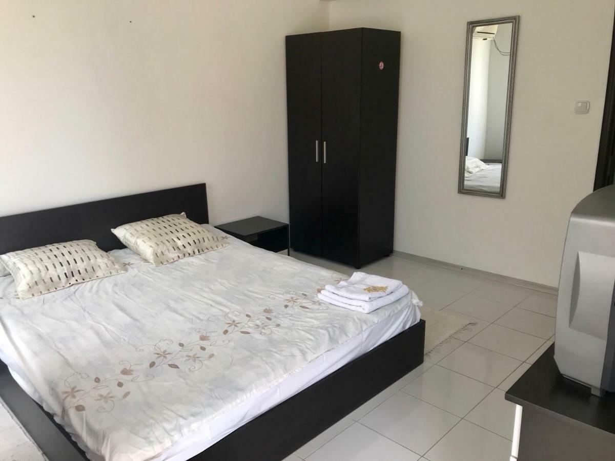 Helga Apartment Obzor Dış mekan fotoğraf