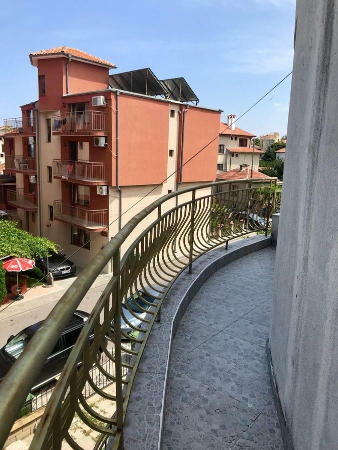 Helga Apartment Obzor Dış mekan fotoğraf